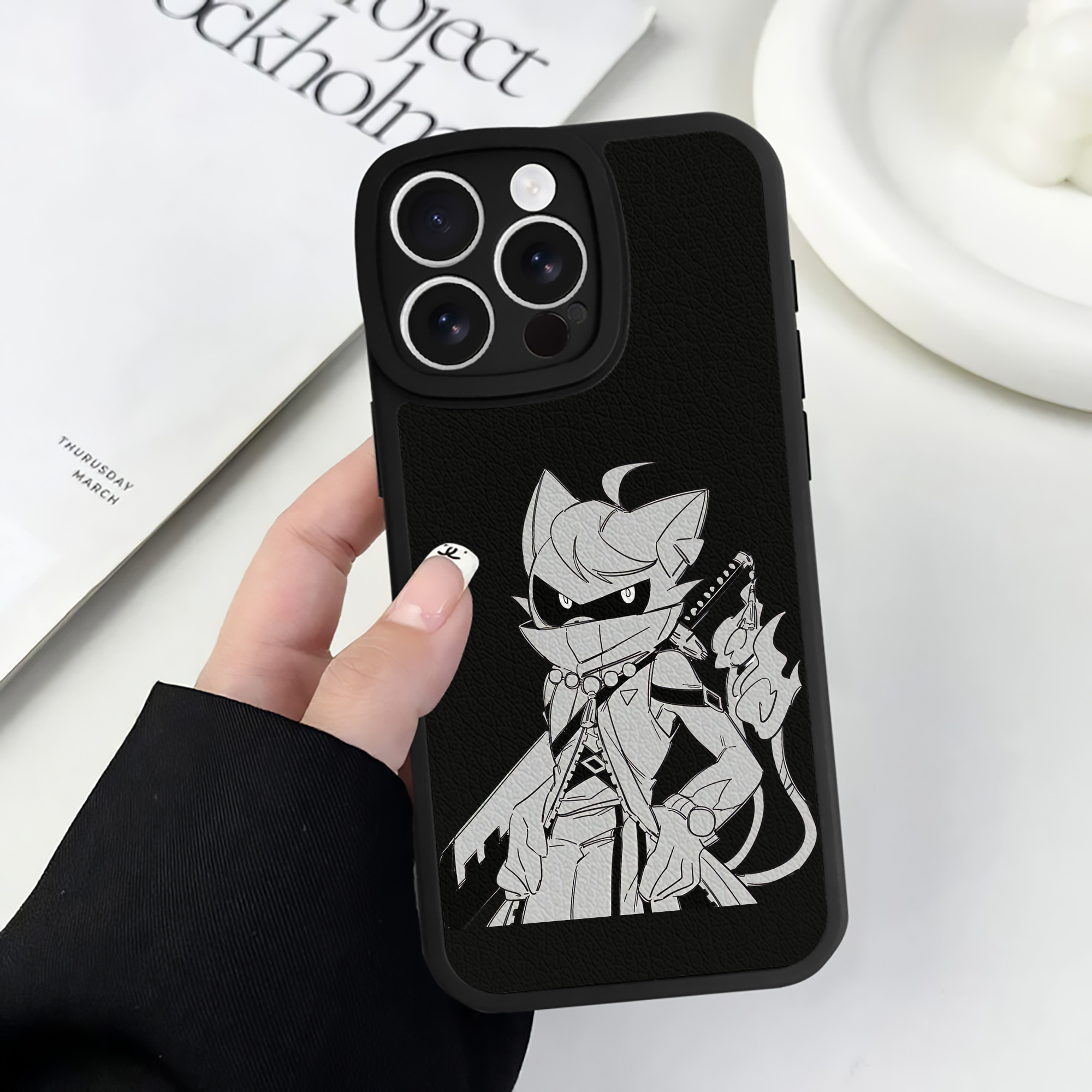 （画像用） 妖怪ウォッチ Yo-kai Watch 【iPhone 16シリーズ対応】シリコンスマホケース（レザー調） 材質：シリコン